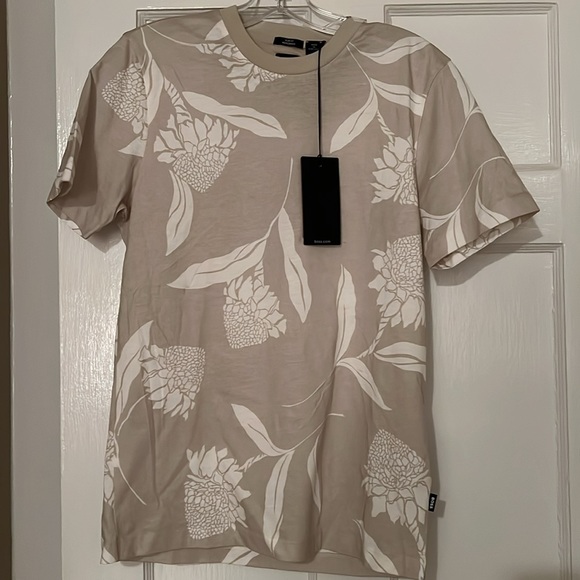 BOSS
Tessler 175 Cotton T Shirt NWT -Size S - Picture 5 of 6